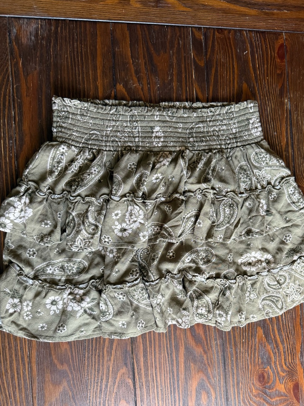 aerie Olive Green Paisley Tiered Mini Skirt